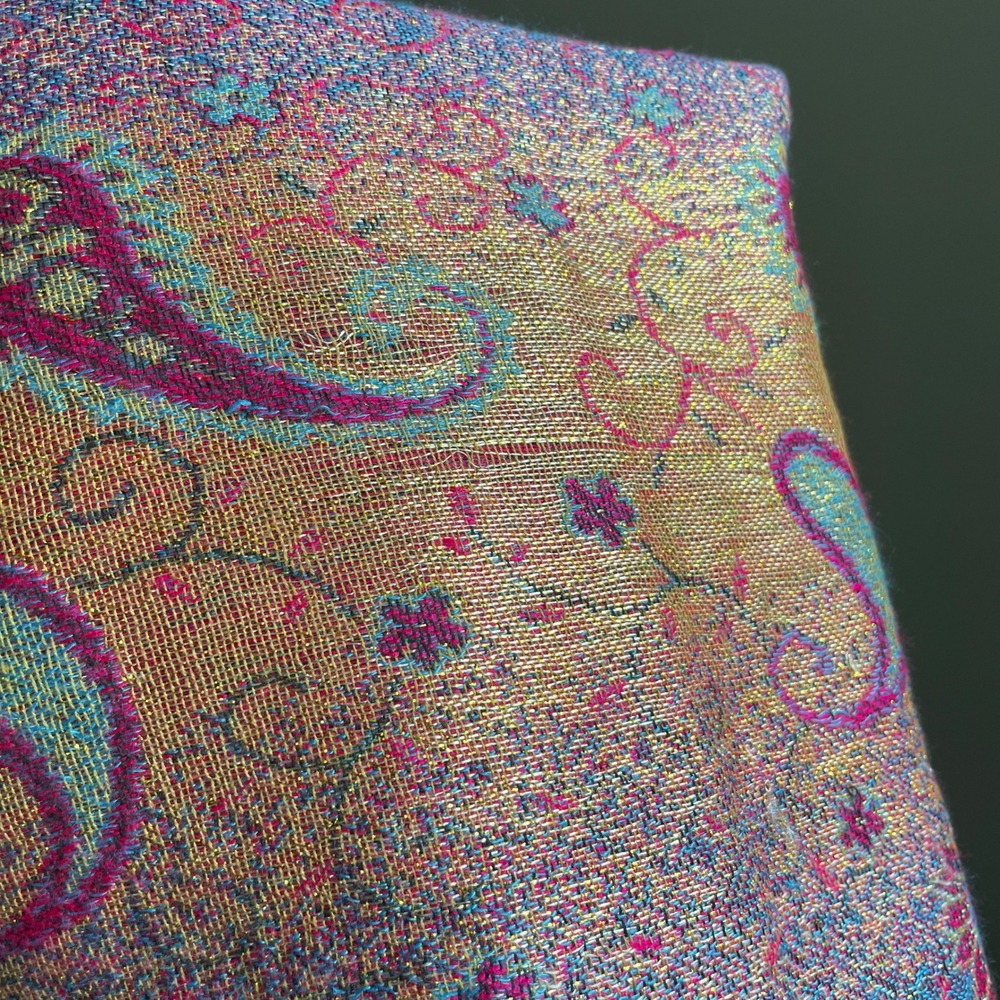 Pashmina Silk Shawl Paisley Print Lightweight Fringe Stole Boho Chic Artsy Wrap - Picture 8 of 12